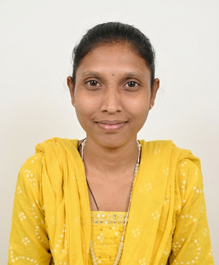 Rinu Khakha - Full time Cleaner and Baby Sitter in Goregaon East in Mumbai