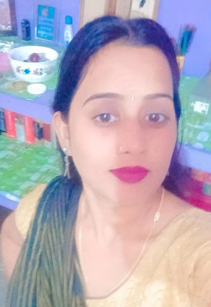 Vinita - Part time Cook and Baby Sitter in Sewa Nagar in Lucknow