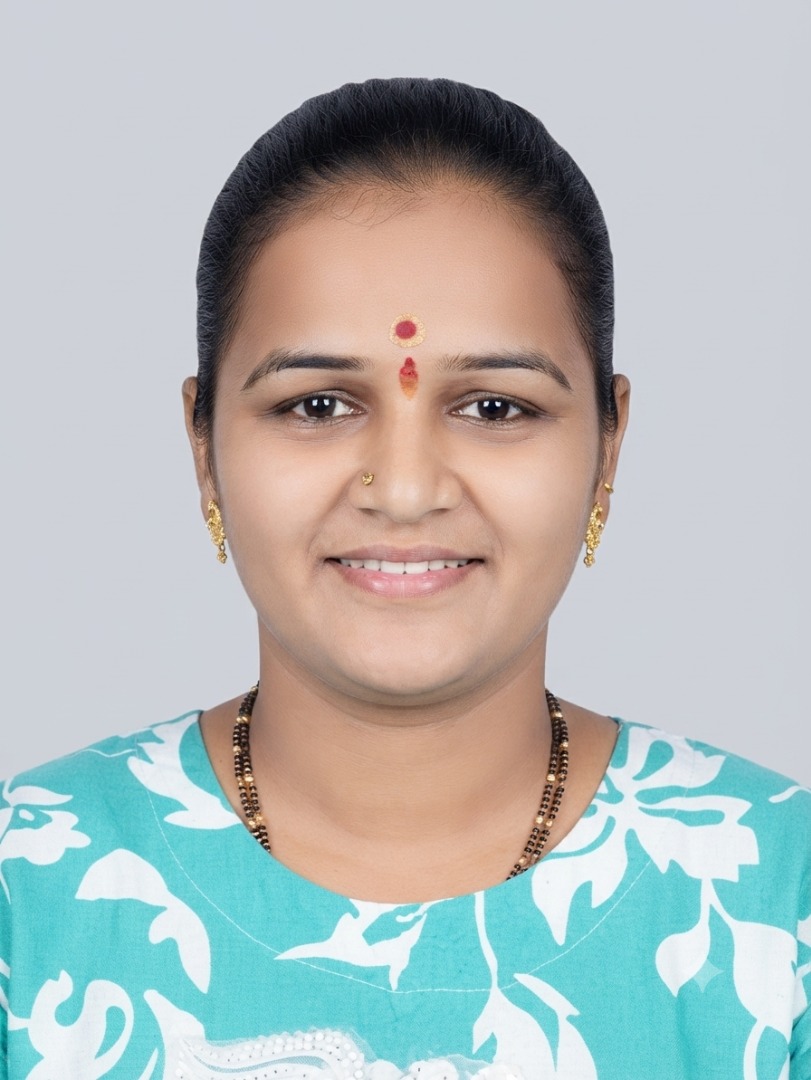 Aarti Shankar Shivekar - Part time Baby Sitter in Babrekar Nagar in Mumbai