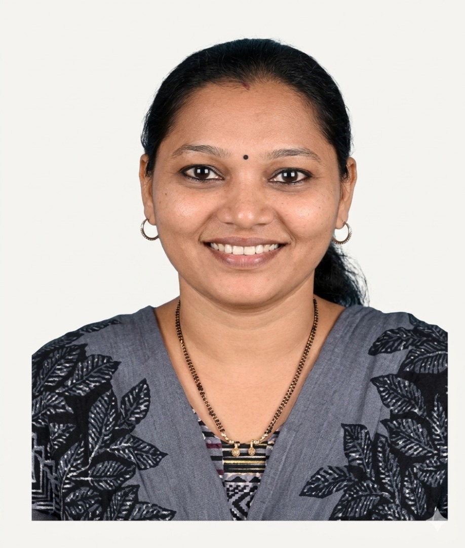 Nivedita Nitin Suradkar - Part time Cook and Baby Sitter in Dadar east in Mumbai