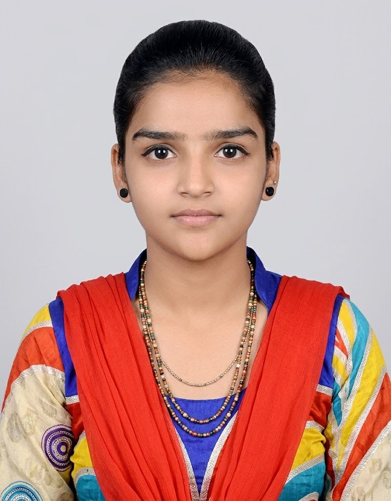 Kashish - Part time Cleaner and Cook in Defence Colony in Ghaziabad