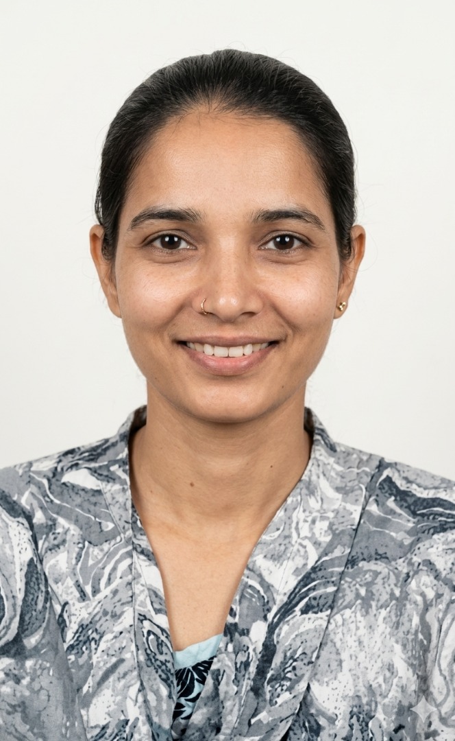 Samina Khan - Full time Cleaner in mahalaxmi in Mumbai