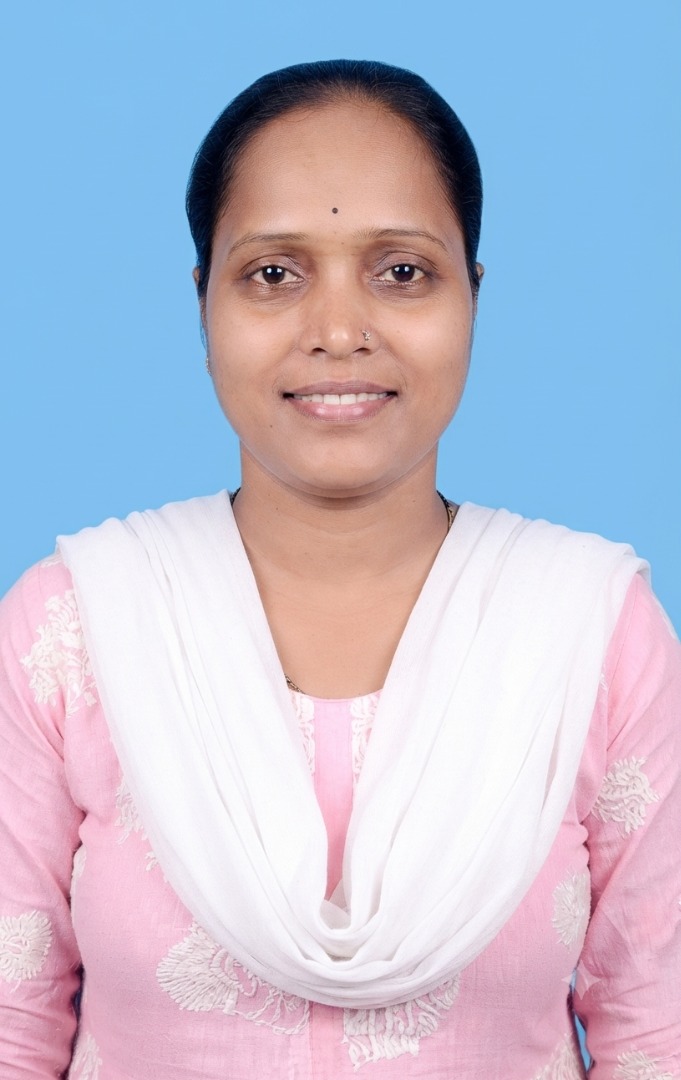 Geeta Shailesh Nadkar - Full time Cleaner and Cook and Patient Care and Elderly Care in malad west in Mumbai