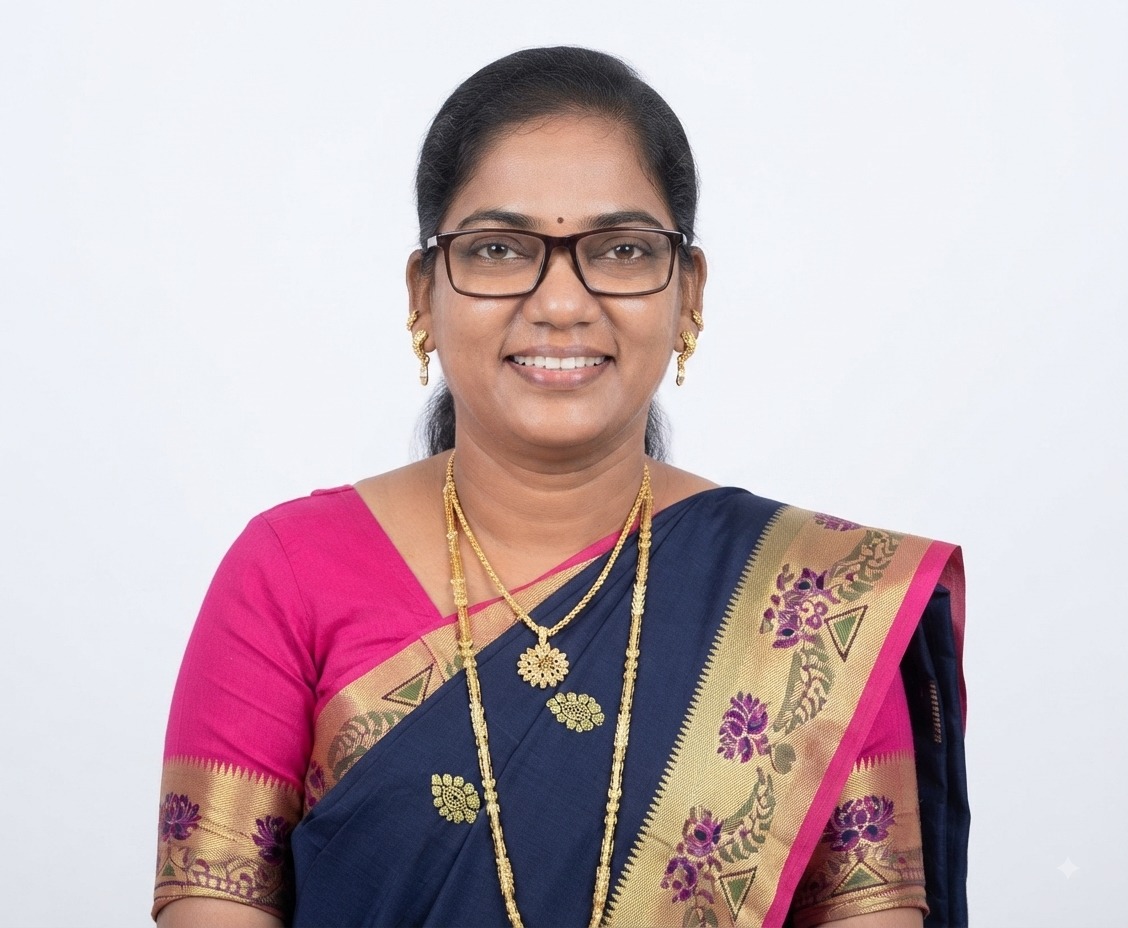 Komal Korgaonkar - Part time Cleaner and Cook in Dadar Wes in Mumbai