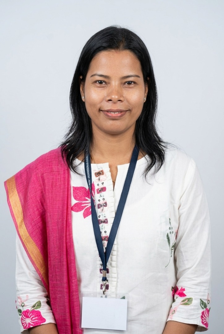 Shardawati - Full time Cook and Baby Sitter in Worli in Mumbai