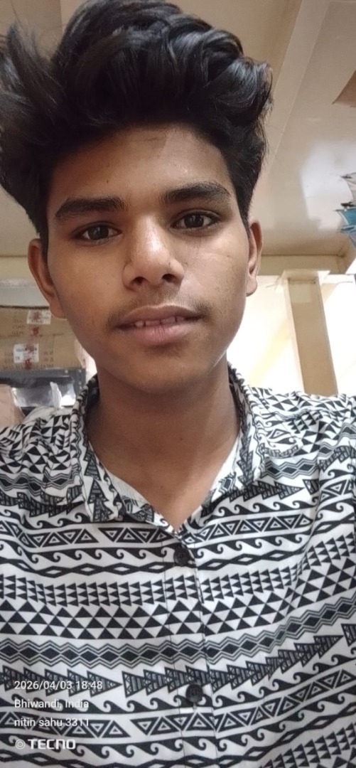 Nitin Gupta - Full time Cleaner in masjid Bunder in Mumbai