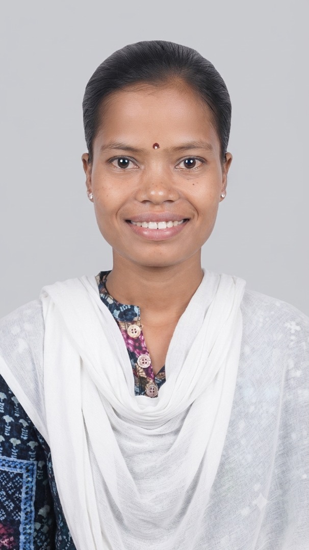 Salomi Aind - Full time Cleaner in Malad West in Mumbai