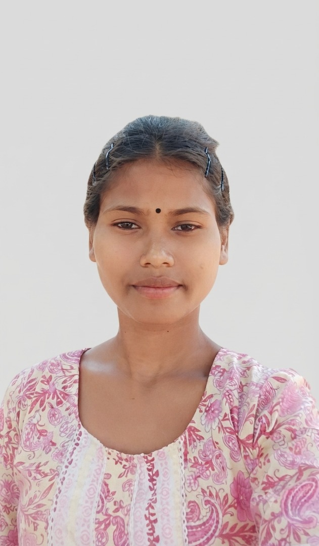 Eresthen Hemrom - Full time Cleaner in Vile parle in Mumbai