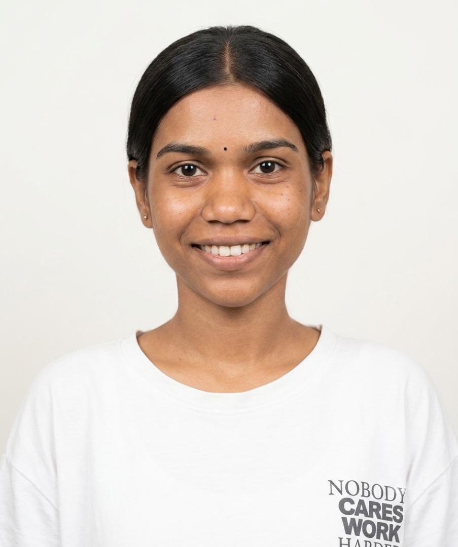 Sanjeeta Bada - Full time Cleaner in Bandra West in Mumbai