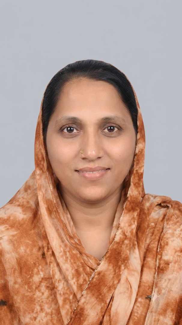 Yasmeen Ansari - Part time Patient Care and Elderly Care and Baby Sitter in Dharavi in Mumbai