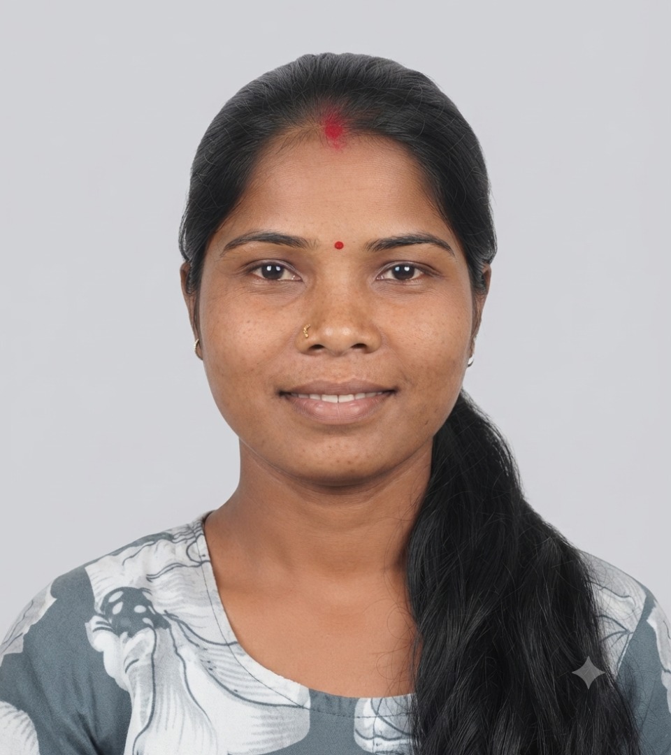 Chameli Majhi - Full time Cleaner and Baby Sitter in Bandra in Mumbai