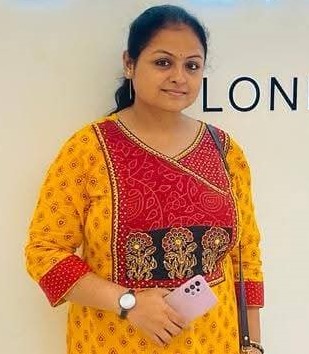 Soumita Mukherjee - Full time Baby Sitter in Kolkata in Kolkata