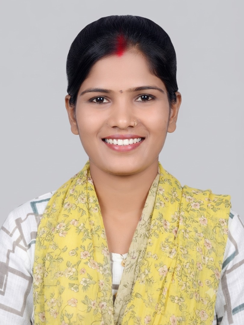 Rajnee Devi - Full time Cook and Baby Sitter in Bandra in Mumbai