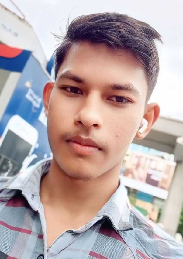 Suraj Mukhiya - Part time Cleaner in Santacruz (West) in Mumbai
