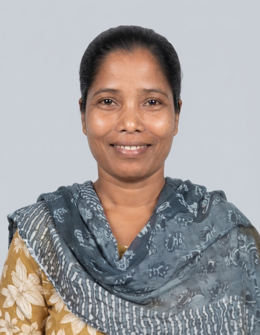 Chonha bhengra - Full time Cleaner in Khopoli in Navi Mumbai