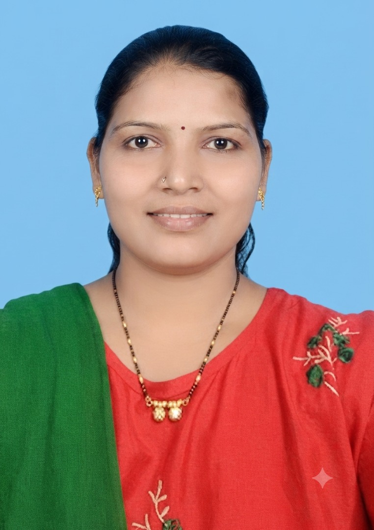 Rekha Pandit - Part time Cook in Tolaram Colony in Mumbai