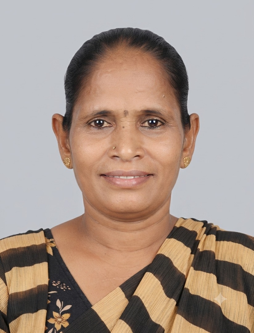 Lata Padwal - Part time Cleaner and Cook in Adarsh Nagar in Mumbai
