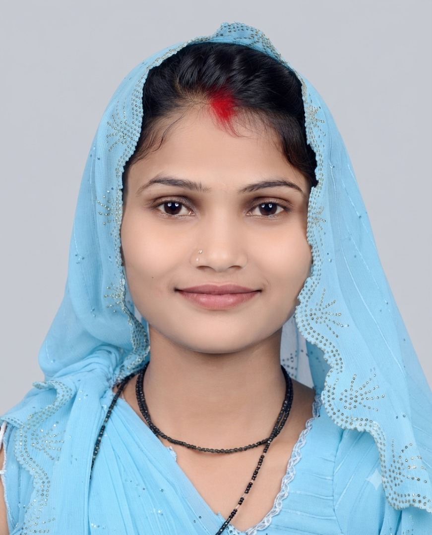Gudiya Nishad - Part time Cleaner and Baby Sitter in Mira Bhayandar in Mumbai