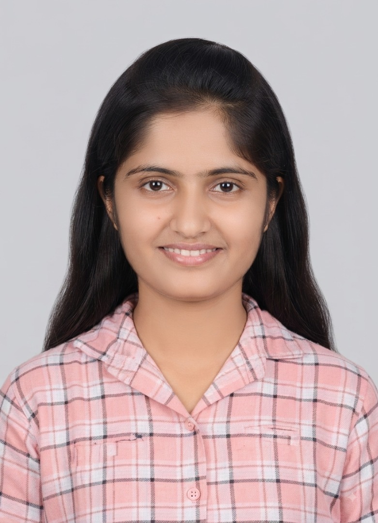 Vrushali gadhave - Part time Baby Sitter in Kamothe, in Mumbai