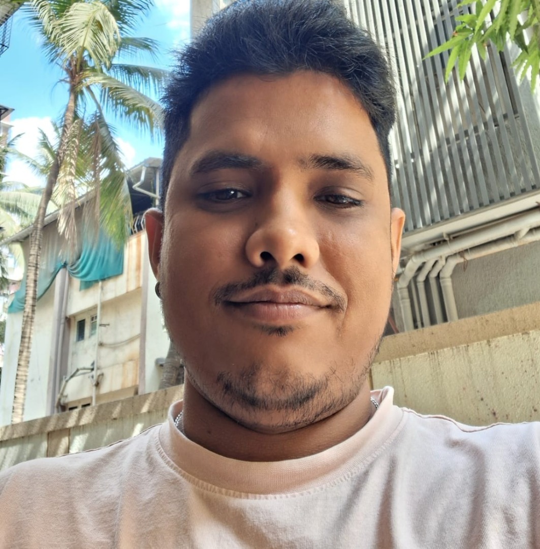 Dashrath Mandal - Full time Cook in khar road in Mumbai