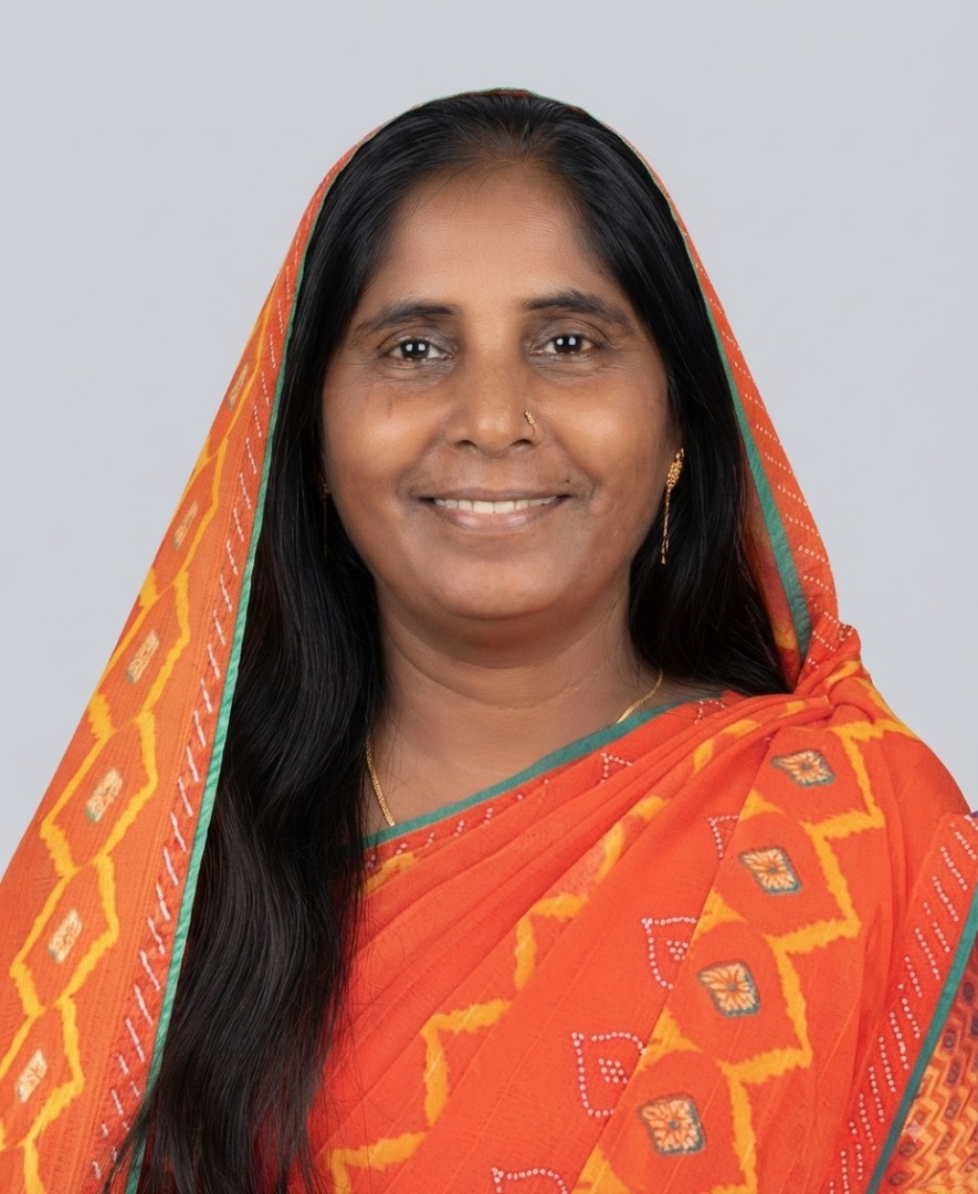 Neetu padya - Part time Cook and Baby Sitter in Jogeshwari East in Mumbai