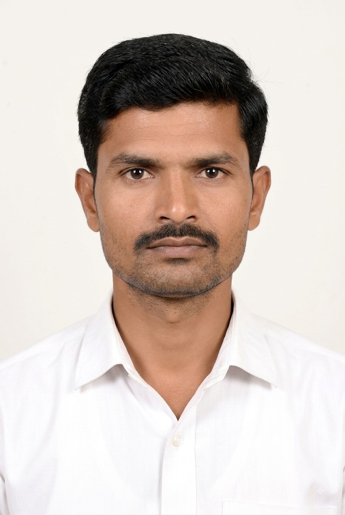 Vinod - Full time Cleaner in Kalbenur in Gulbarga