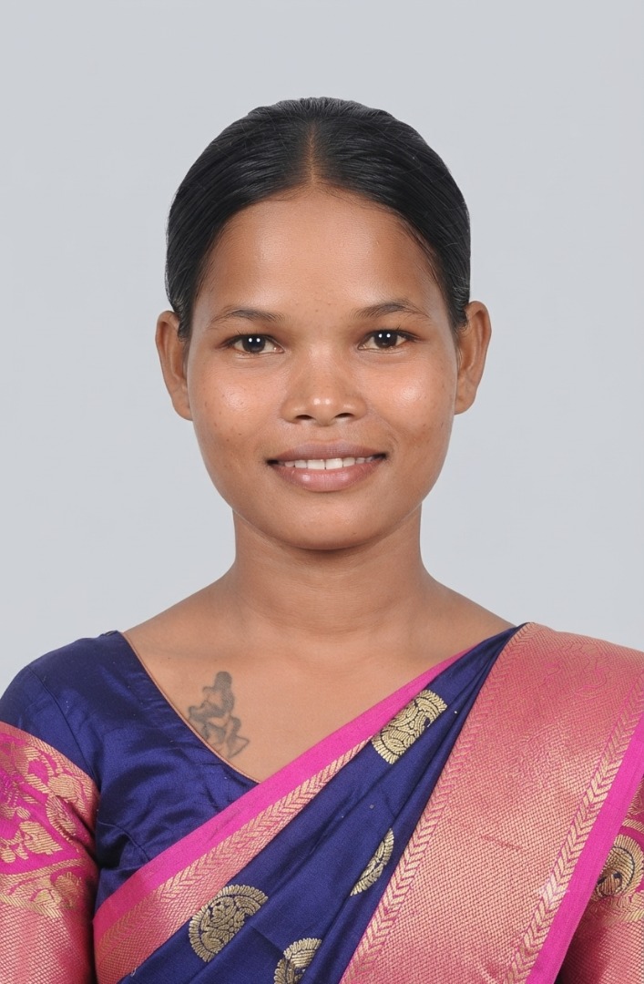 Nisha Lakra - Full time Patient Care and Elderly Care and Baby Sitter in Bandra -west in Mumbai