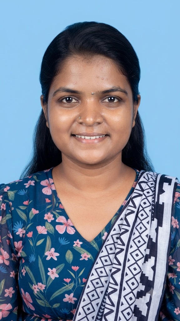 Halimaa Begum - Full time Cleaner and Cook in Varsova in Mumbai