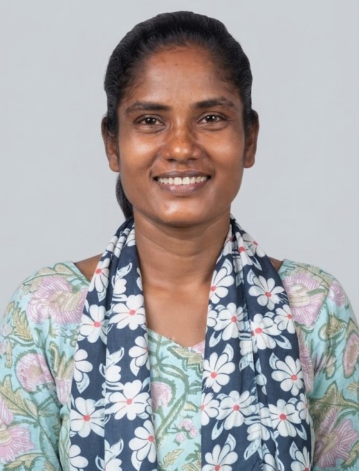 Shanti Kumari - Full time Cleaner in Santacruz in Mumbai