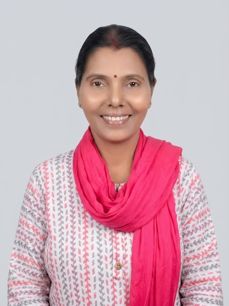 Mayarani Ahikari - Full time Baby Sitter in Kanjumarg in Mumbai