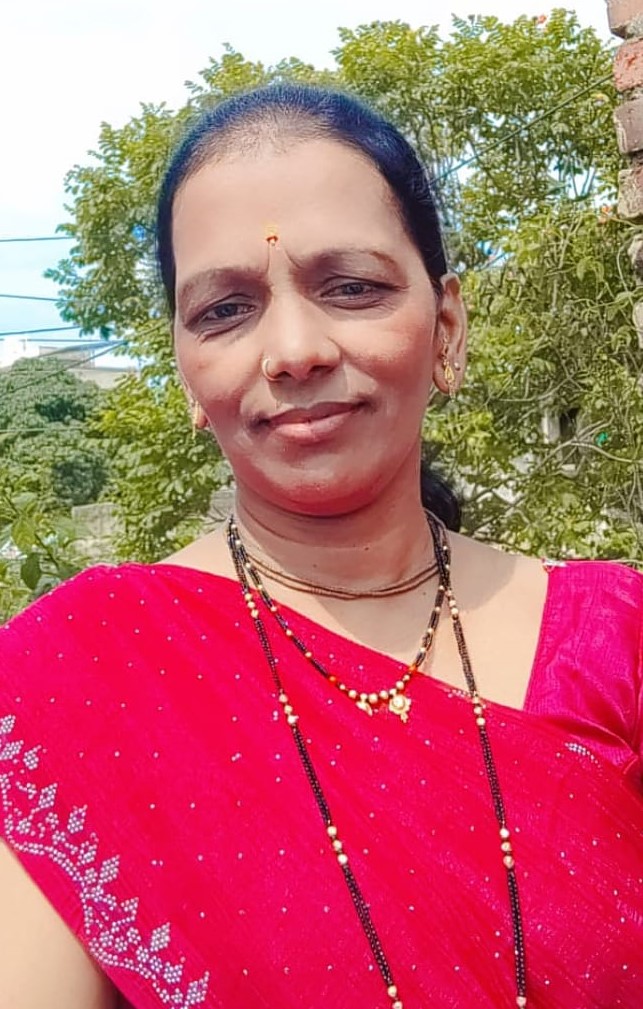 Sunita dilip jadhav - Part time Cook in Hanuman Mohalla in Pune