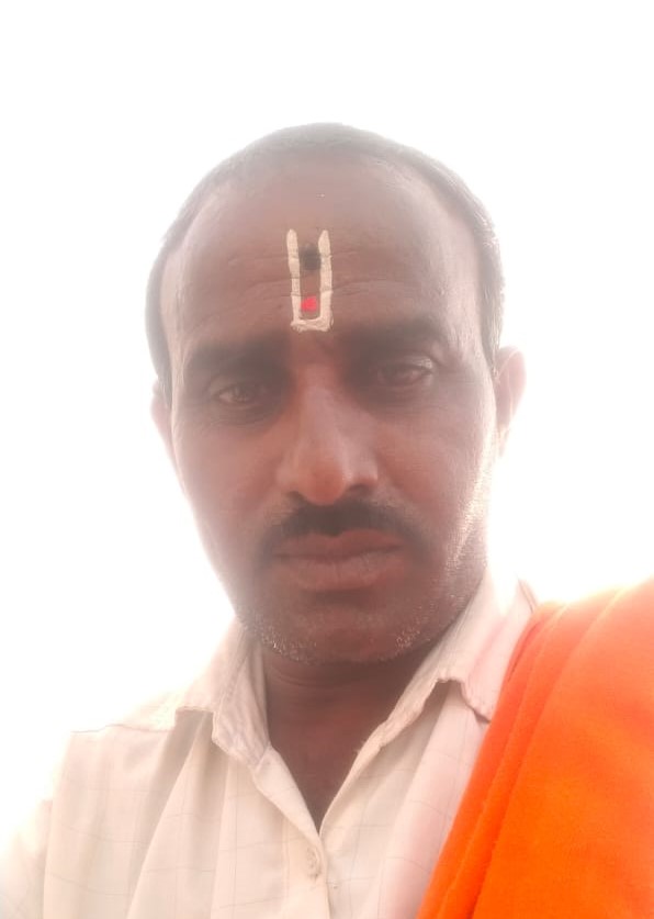 Gyanaba Gangaram Vahinde - Part time Cleaner in Hangiranga, Maharashtra in Nanded