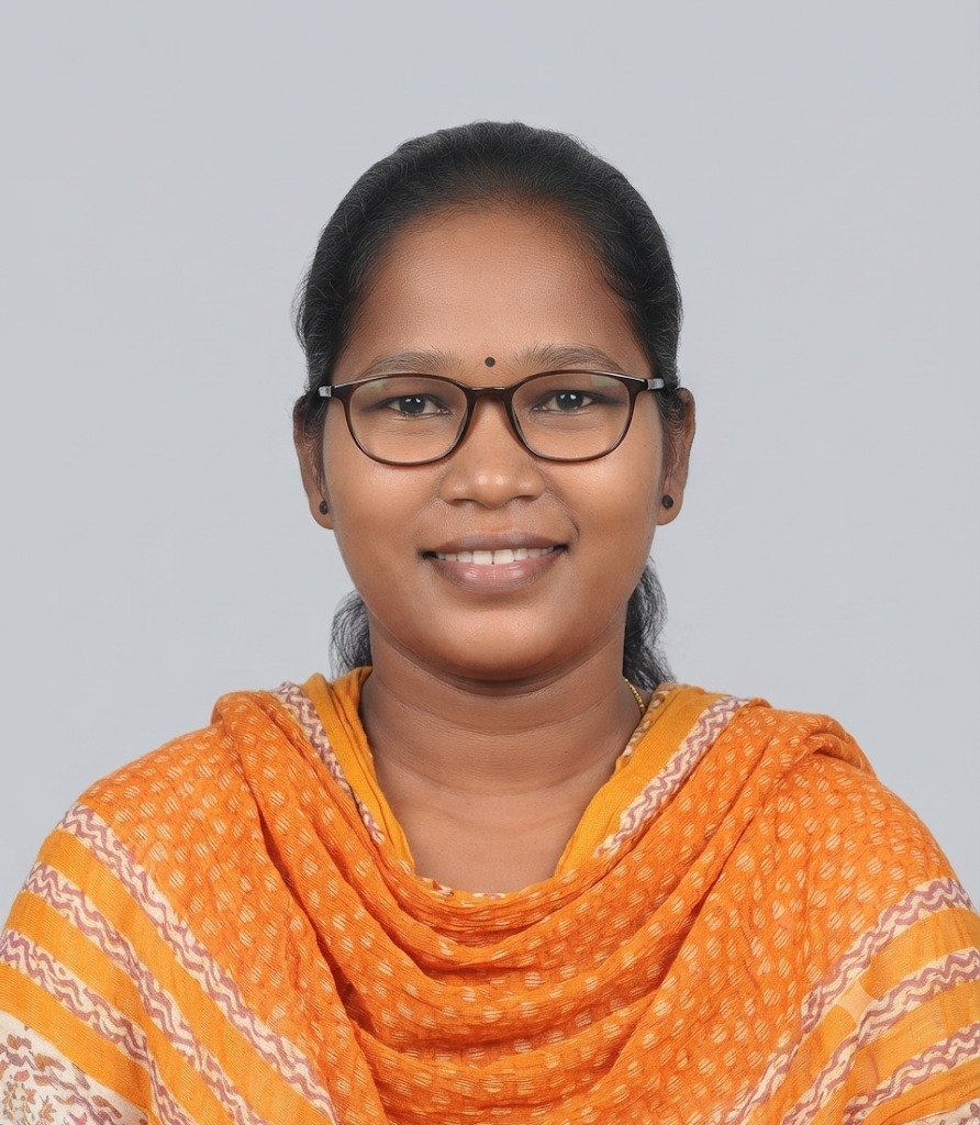 Sunita Soreng - Full time Cleaner in Khar West in Mumbai