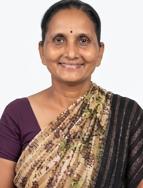 Savitribai - Part time Cleaner in Vikhroli East in Mumbai