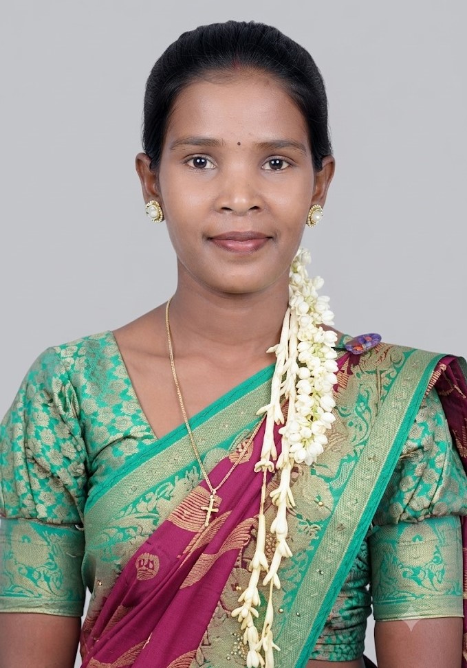 Karishma Kiro - Full time Cleaner in Bandra West in Mumbai