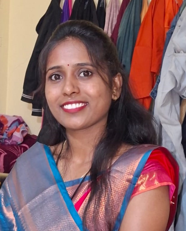 Manisha Shinde - Part time Cleaner and Cook in Chintamani chowk in Pune