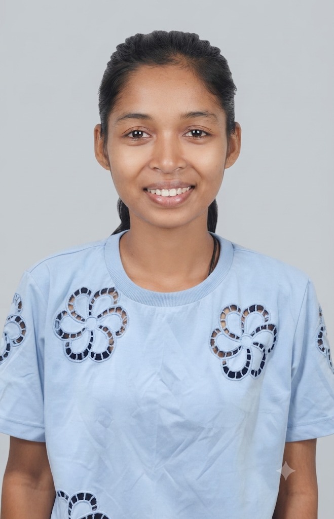 Isha Bela Minj - Full time Baby Sitter in Chhattisgarh in Bilaspur