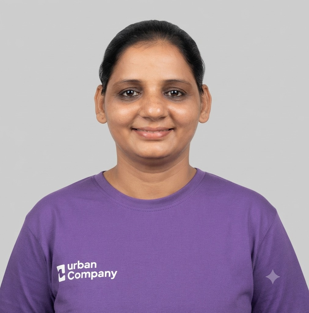 ishrat khan - Part time Cleaner and Patient Care and Elderly Care in Santacruz East in Mumbai