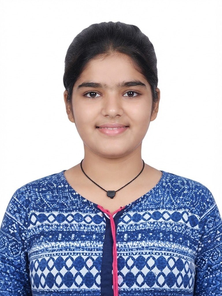 Dipali Nikam - Part time Baby Sitter in Khar Danda in Mumbai