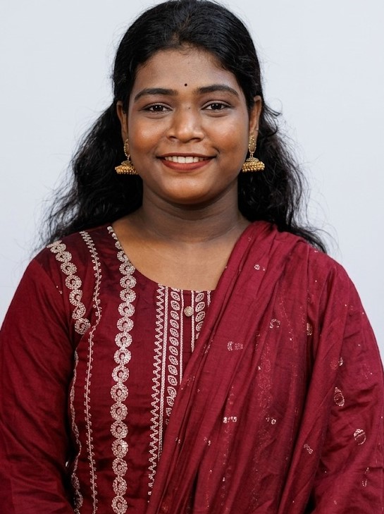 Varsha bankar - Part time Baby Sitter in Mulund West, in Mumbai