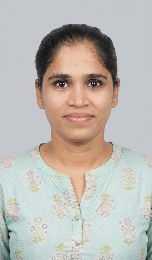 Rupali Gamre - Part time Cleaner and Cook in Khar West in Mumbai