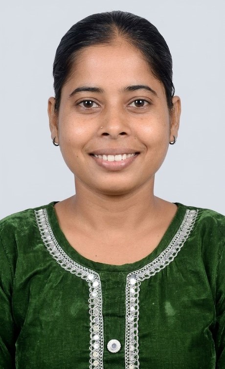 Pooja Rajput - Full time Baby Sitter in Malad West in Mumbai