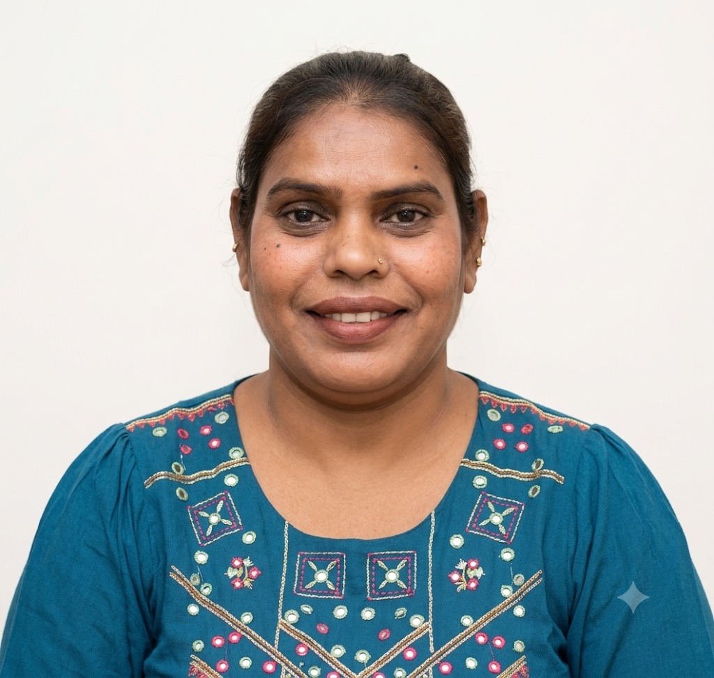Sangeeta - Part time Cook in Vile Parle (W) in Mumbai