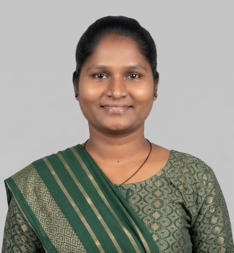 Manasi Bishoyi - Full time Cleaner and Patient Care and Elderly Care and Baby Sitter in Goaregaon-west in Mumbai