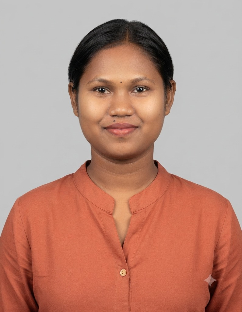 Sarojini Toppo - Full time Baby Sitter in Khar Road in Mumbai