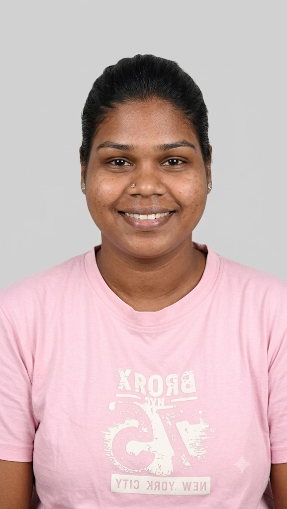 supriya - Full time Cleaner and Cook and Baby Sitter in Wadala East in Mumbai