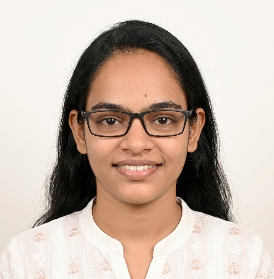 Bushra maniyaar - Full time Baby Sitter in Vikhroli in Mumbai
