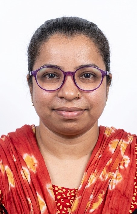 Salma - Part time Baby Sitter in Dharavi, in Mumbai