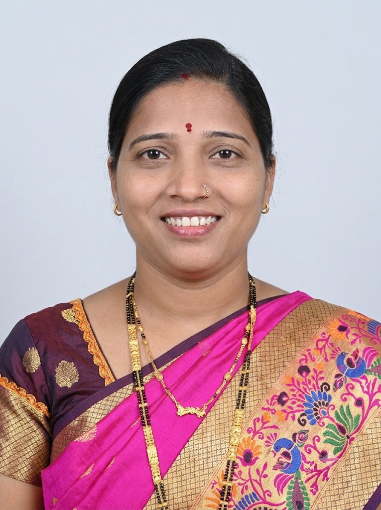 Kavita - Part time Cook in Malad East in Mumbai