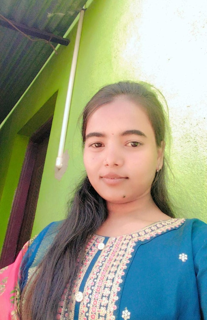Kavitha Shivappa Lamani - Full time Cleaner and Patient Care and Elderly Care and Baby Sitter in Adrahalli  gadag karnataka - 582116 in Gadag